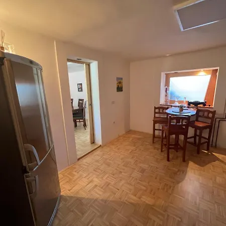 Sawetz - Apartamento *