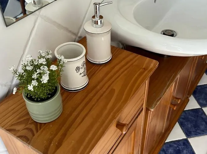 Sawetz - * Πτούι